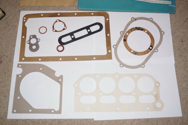 Reliant Side valve 750cc (engine 6000 on) NOS Conversion Gasket set